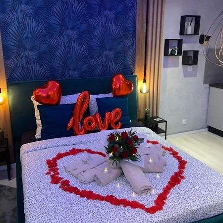 Appartement La Splenzia Spa Jacuzzi Wifi Clim Avignon Exterior foto