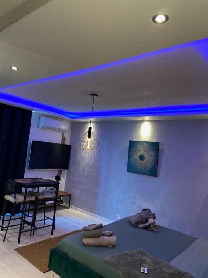 Appartement La Splenzia Spa Jacuzzi Wifi Clim Avignon Exterior foto